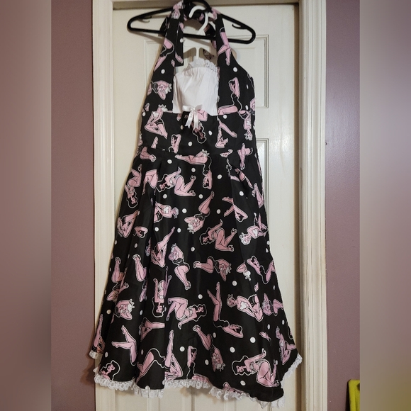 Pinup Couture Dresses & Skirts - MAKE OFFER Pinup Couture XL NWT Dress